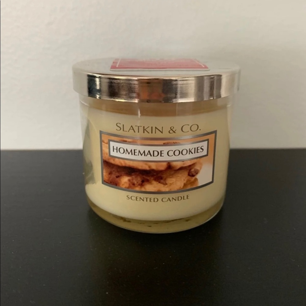 Slatkin & Co. Homemade Cookies Candle